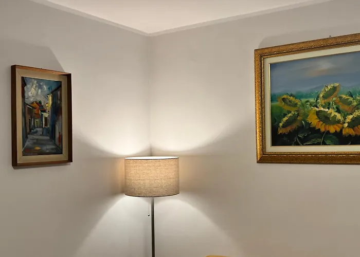 Cavour Luxury فندق مبيت وإفطار