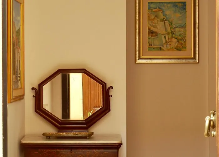 Cavour Luxury فندق مبيت وإفطار