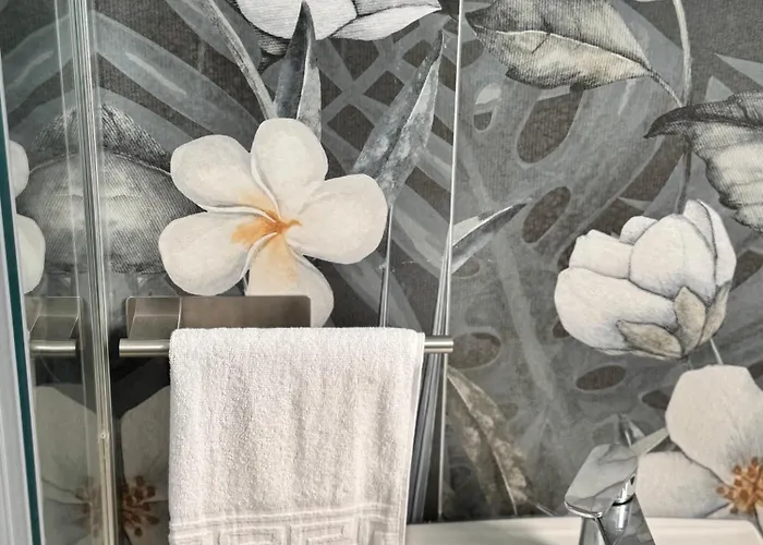 فندق مبيت وإفطار Cavour Luxury