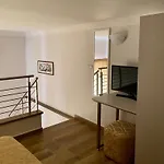 Cavour Luxury Frühstückspension