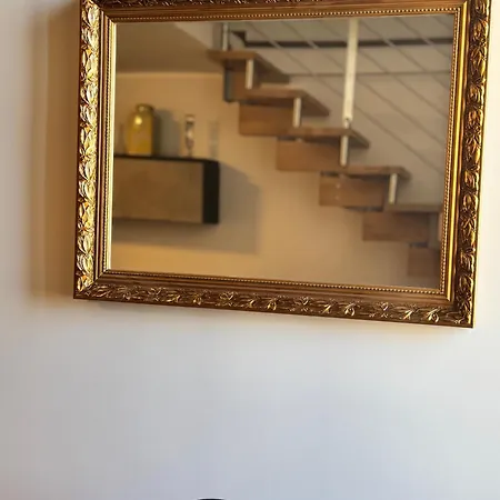 Cavour Luxury Bed and Breakfast Καταντζάρο