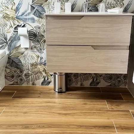 Cavour Luxury Bed and Breakfast 3*