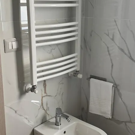 Cavour Luxury