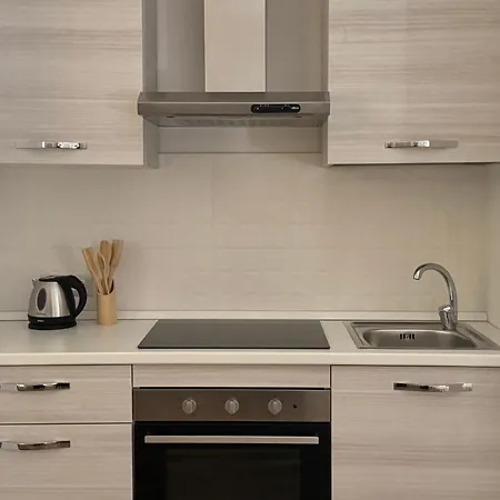 Cavour Luxury Bed and Breakfast 3*