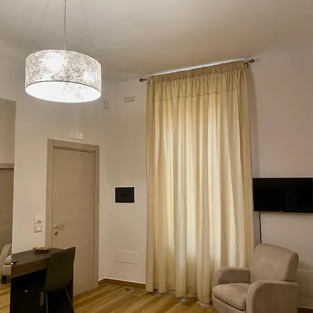 לינה וארוחת בוקר Cavour Luxury