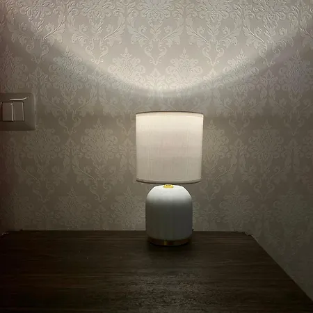 לינה וארוחת בוקר Cavour Luxury קטנזארו