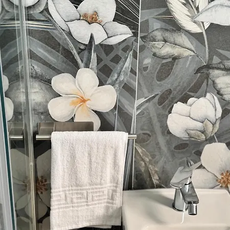 Bed & Breakfast Cavour Luxury