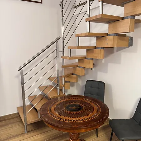 Cavour Luxury לינה וארוחת בוקר 3*