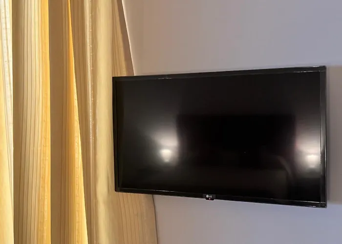 Cavour Luxury فندق مبيت وإفطار 3*