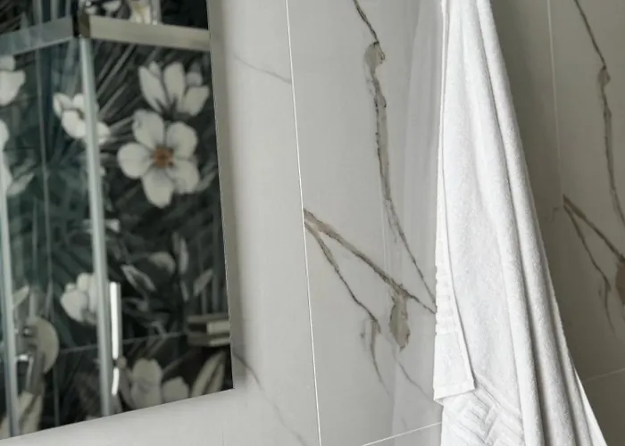 Cavour Luxury فندق مبيت وإفطار